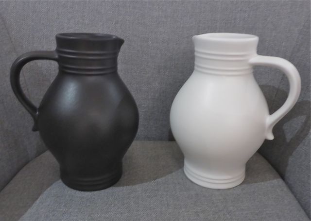 Klassischer 1 L Bembel in Schwarz – handgemacht in Hessen