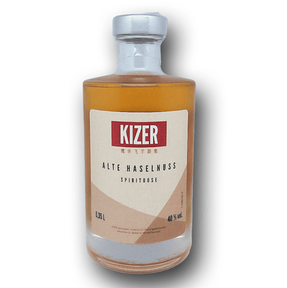 KIZER Alte Haselnuss