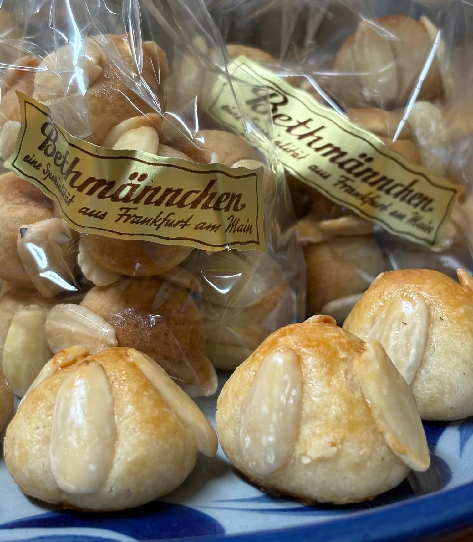 Frisch vom Konditor - Original Bethmännchen bei Bembeltown