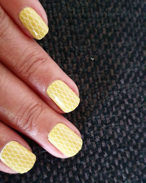 Geripptes Glas #Nageldesign #Frankfurt