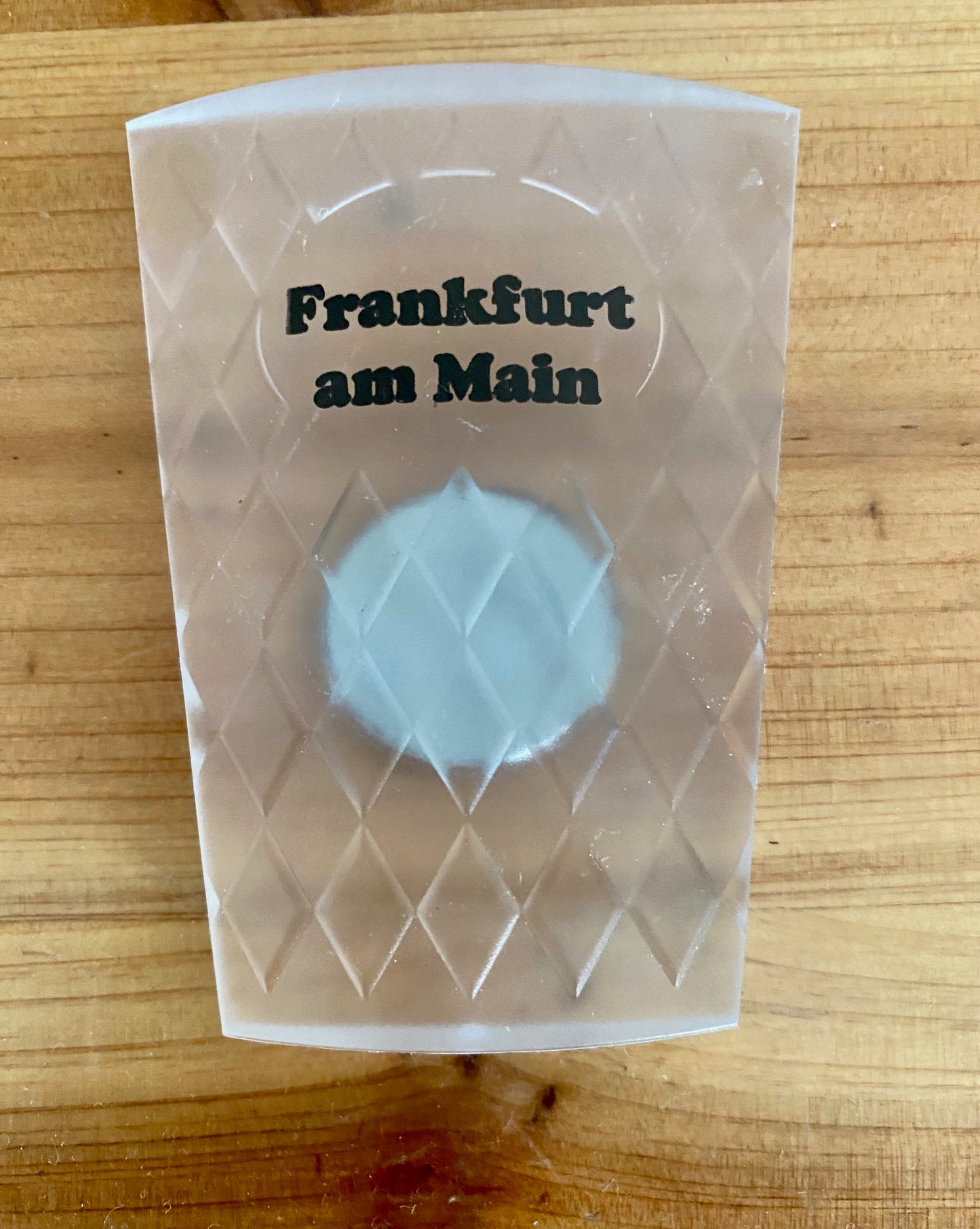 Frankfurt am Main - Kühlschrankmagnete bei Bembeltown - Hessen Souvenirs und mehr #Bembel #Geschenke #Giveaways